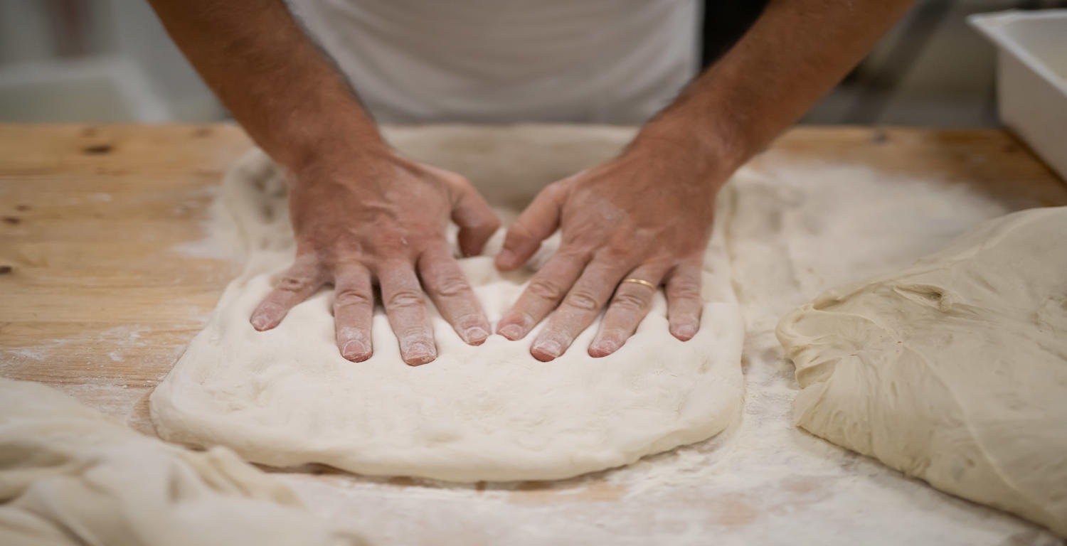 Panificio-Devoti-focacce-produzione